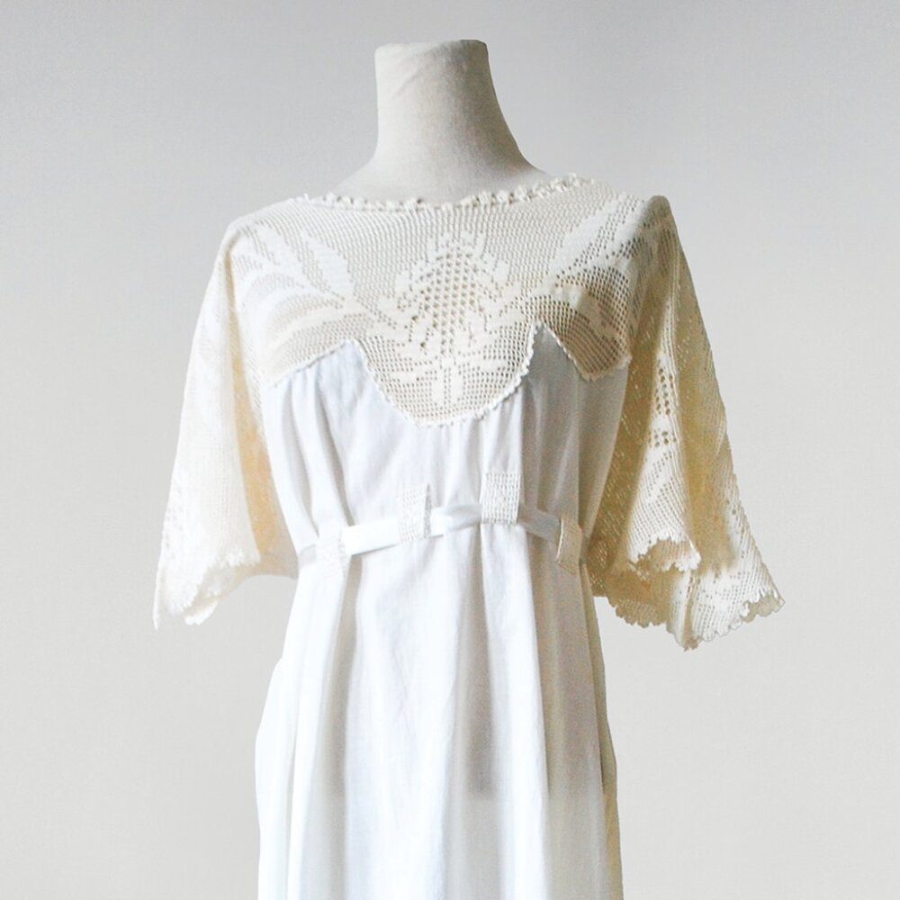 Antique Fillet Crochet Dress